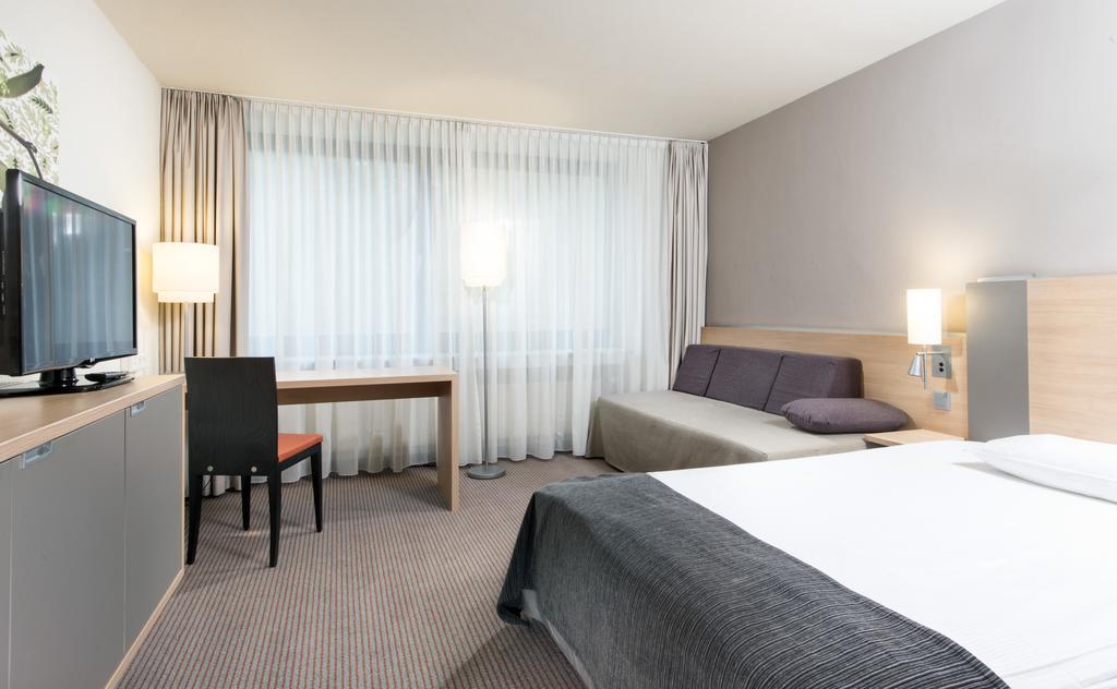 Hotel Mercure Duesseldorf 4*
